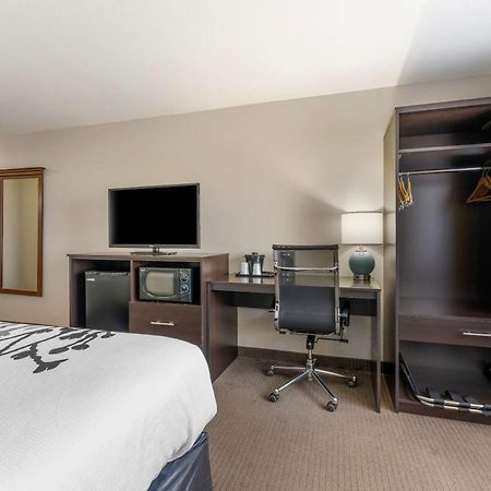 Sleep Inn & Suites Hays I-70 Extérieur photo