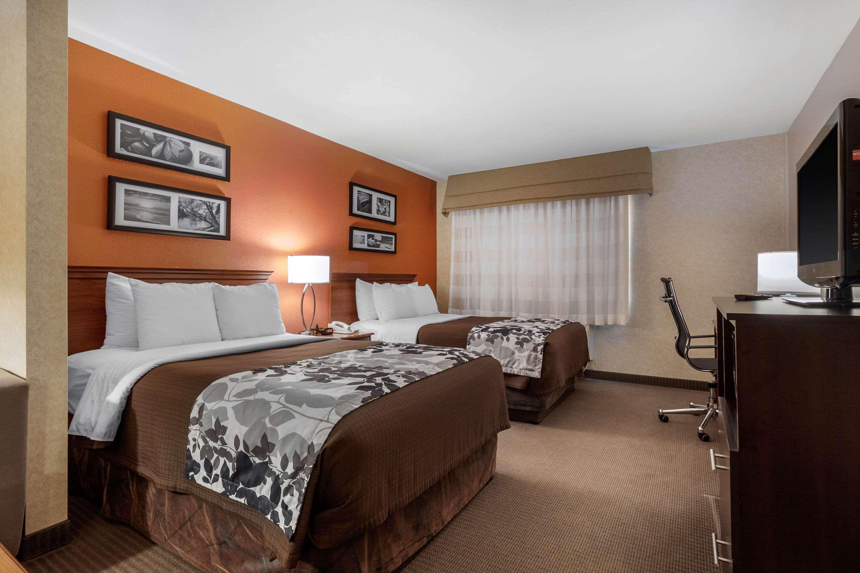 Sleep Inn & Suites Hays I-70 Extérieur photo