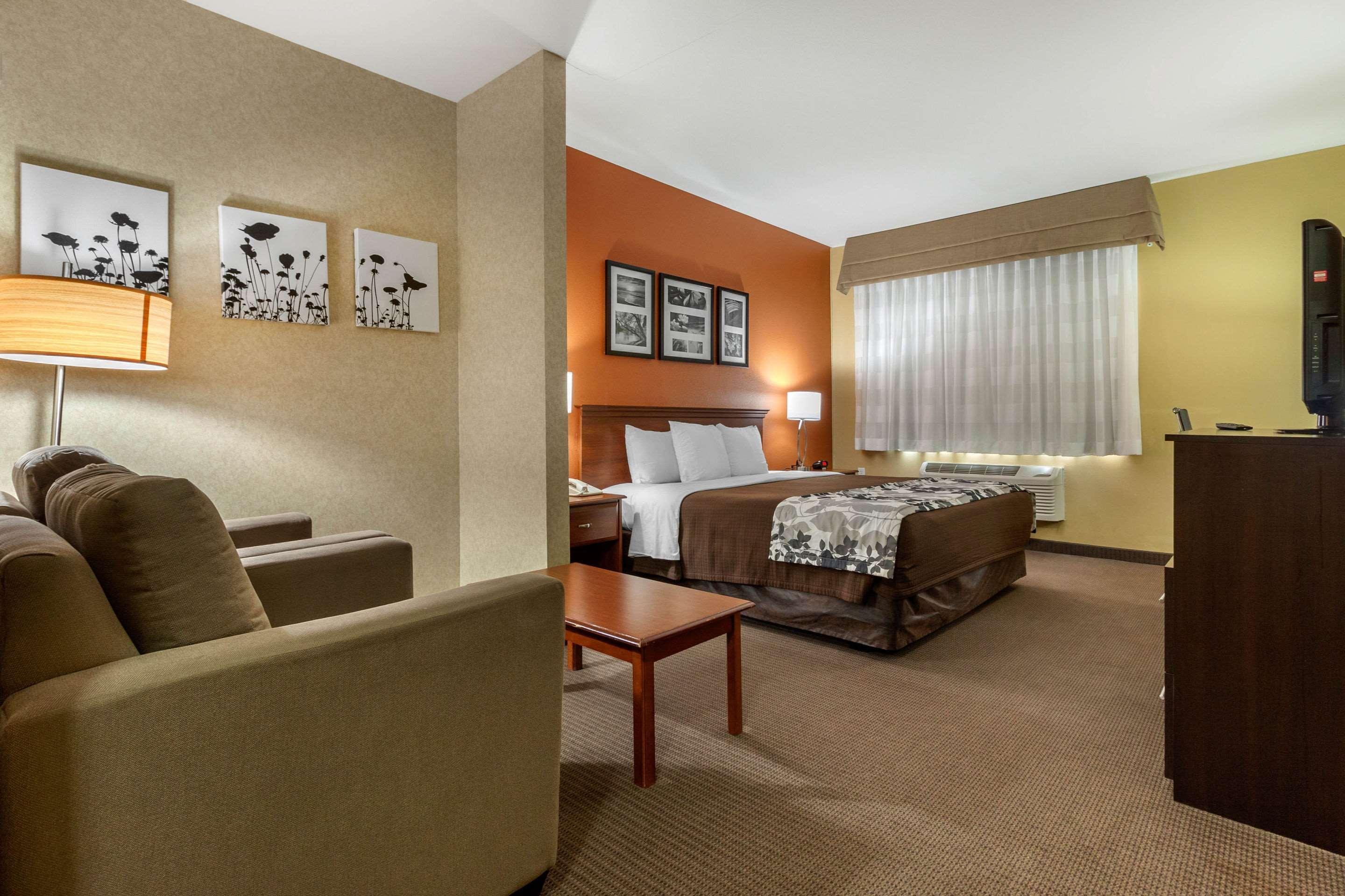 Sleep Inn & Suites Hays I-70 Extérieur photo